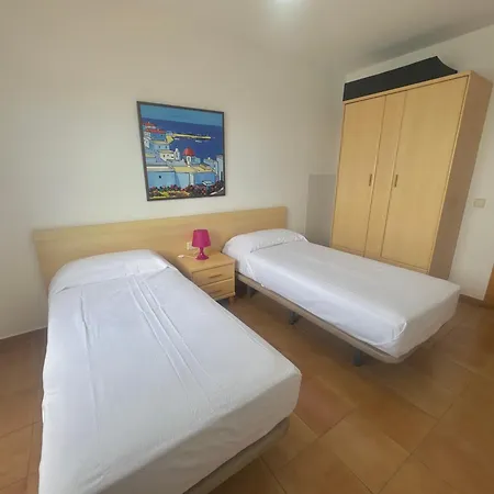 Marina 4 Apartment Roses